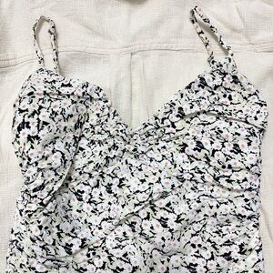 zulu & zephyr floral seed tank